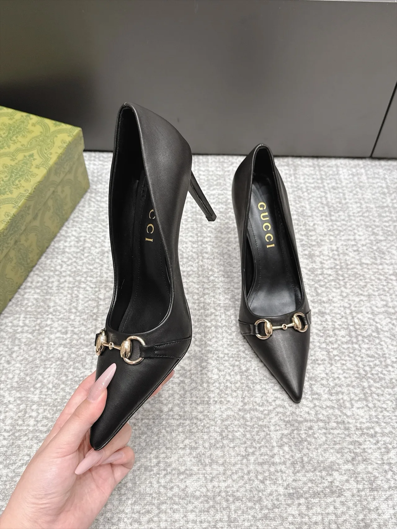 Gucci Sheepskin Horsebit Heel Pumps in Black · view 4