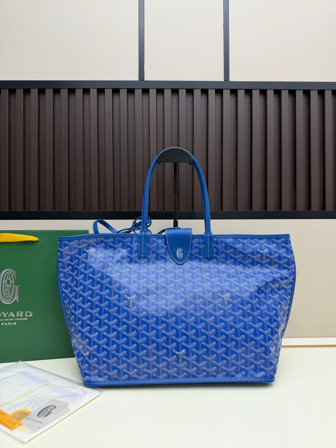 Goyard Canvas Smooth Patterned Tote with Pouch in Blue · view 2