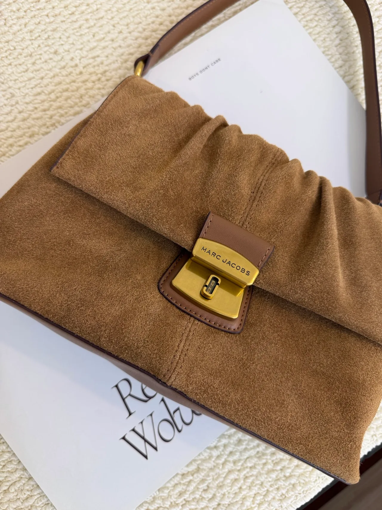 Marc Jacobs Cowhide Shoulder Bag in Brown · view 6