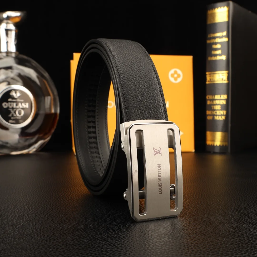 Louis Vuitton Automatic Belt in Black · view 3