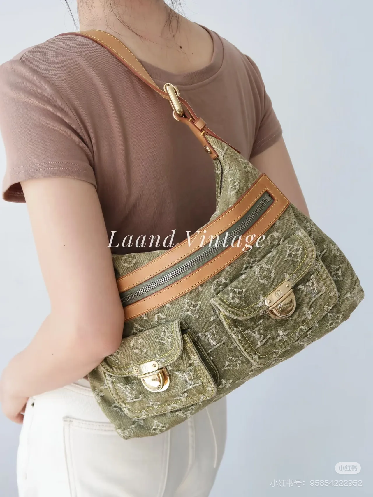 Louis Vuitton Denim Hobo Bag in Green · view 6