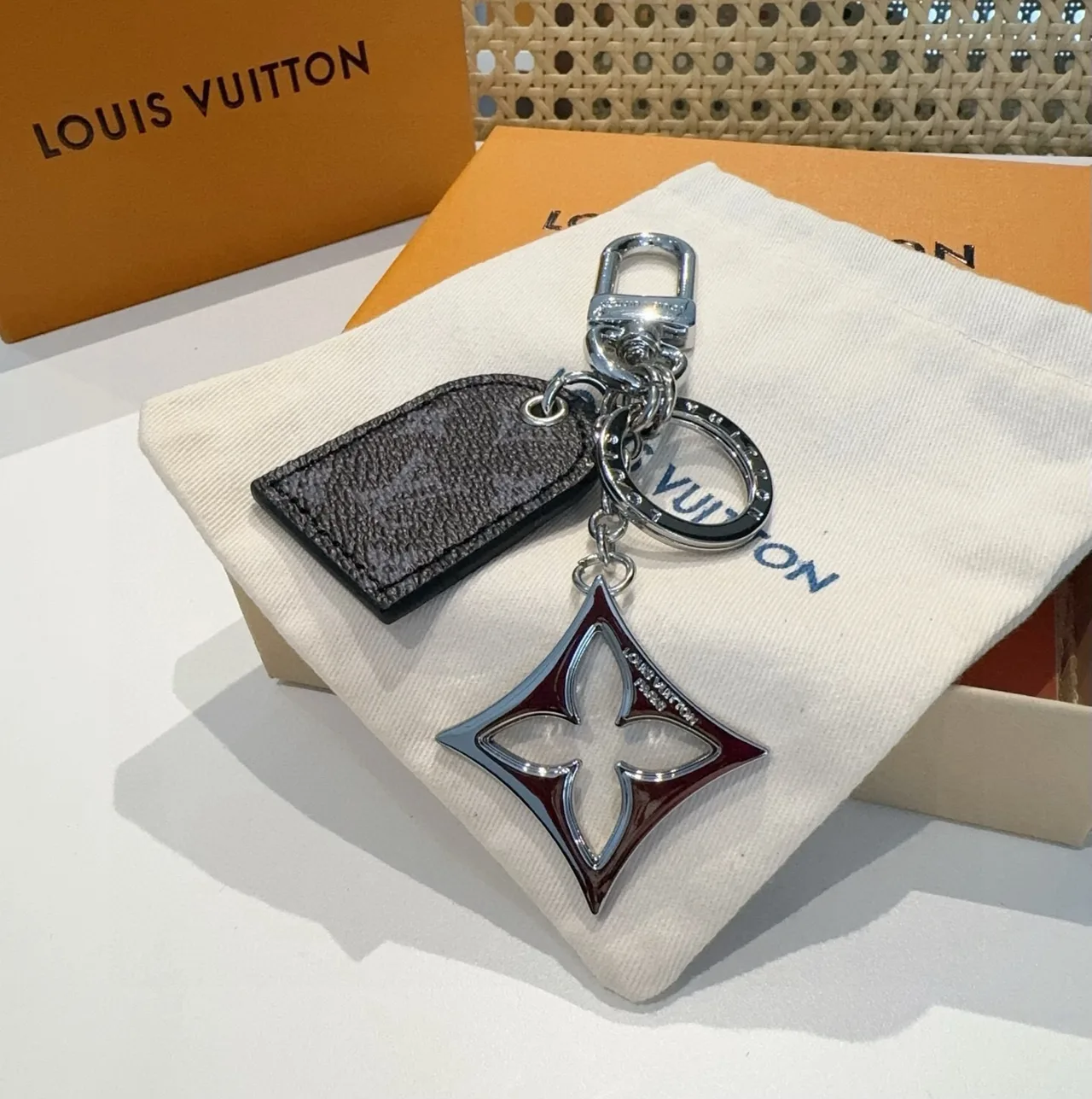 Louis Vuitton Tag and Flower Key Charm in Grey & Brown · view 8