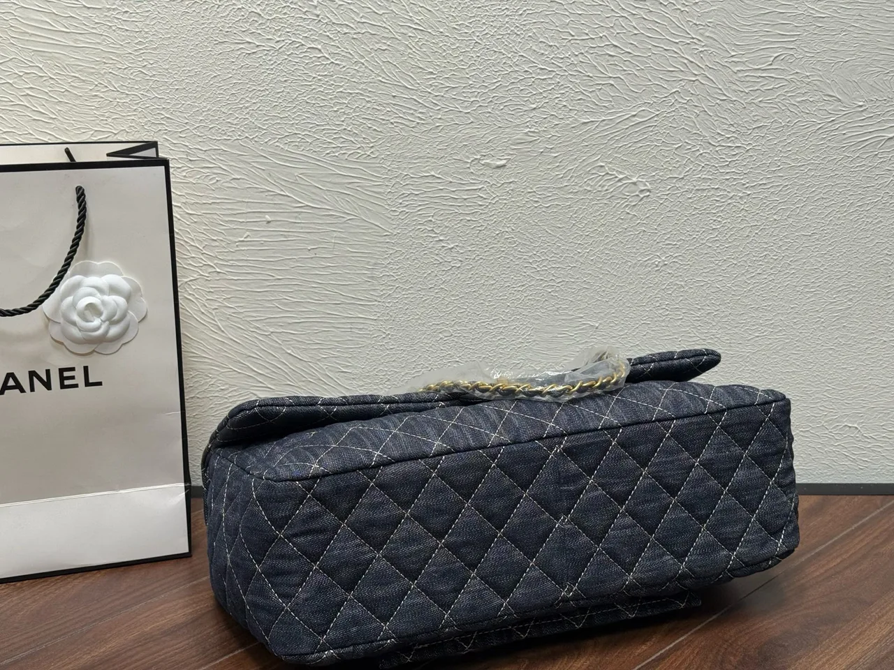 Chanel Denim Denim Flap Shoulder Bag in Blue · view 8