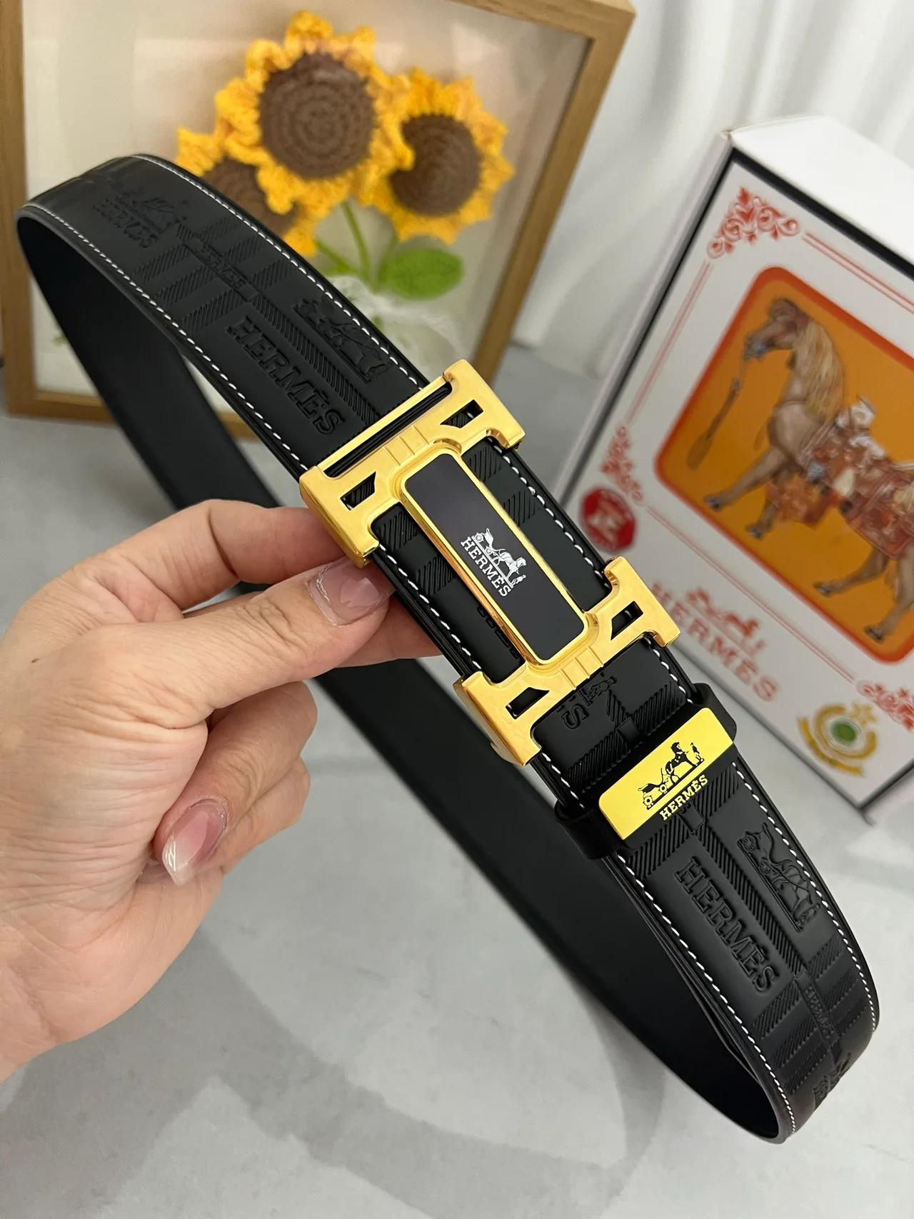 Hermes Rectangle Buckle Belt in Black · view 6