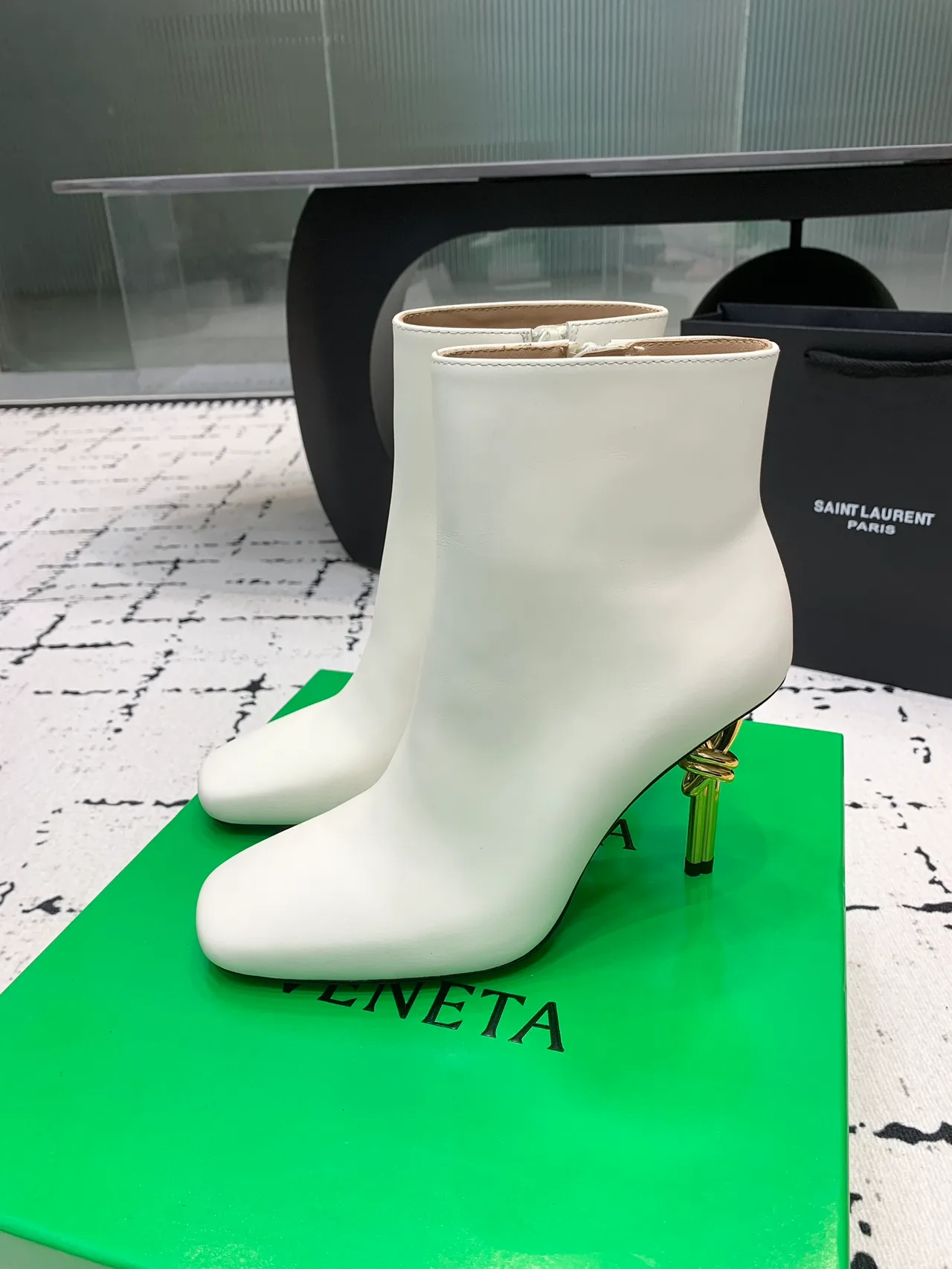 Bottega Veneta Calfskin Glossy Knot-Heel Ankle Boots in White · view 3