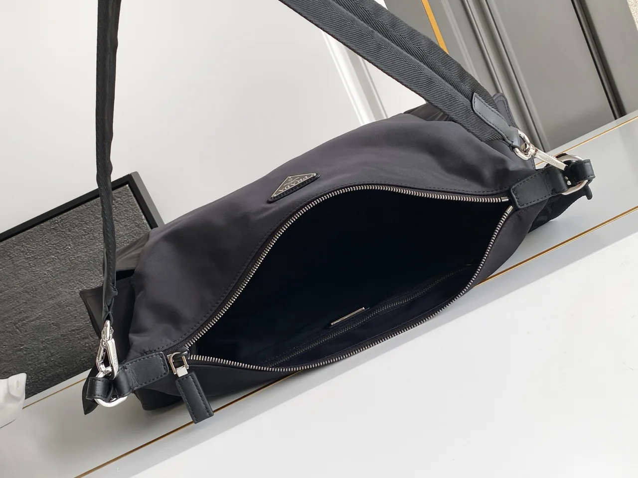 Prada Nylon Nylon Shoulder Bag in Black · view 8