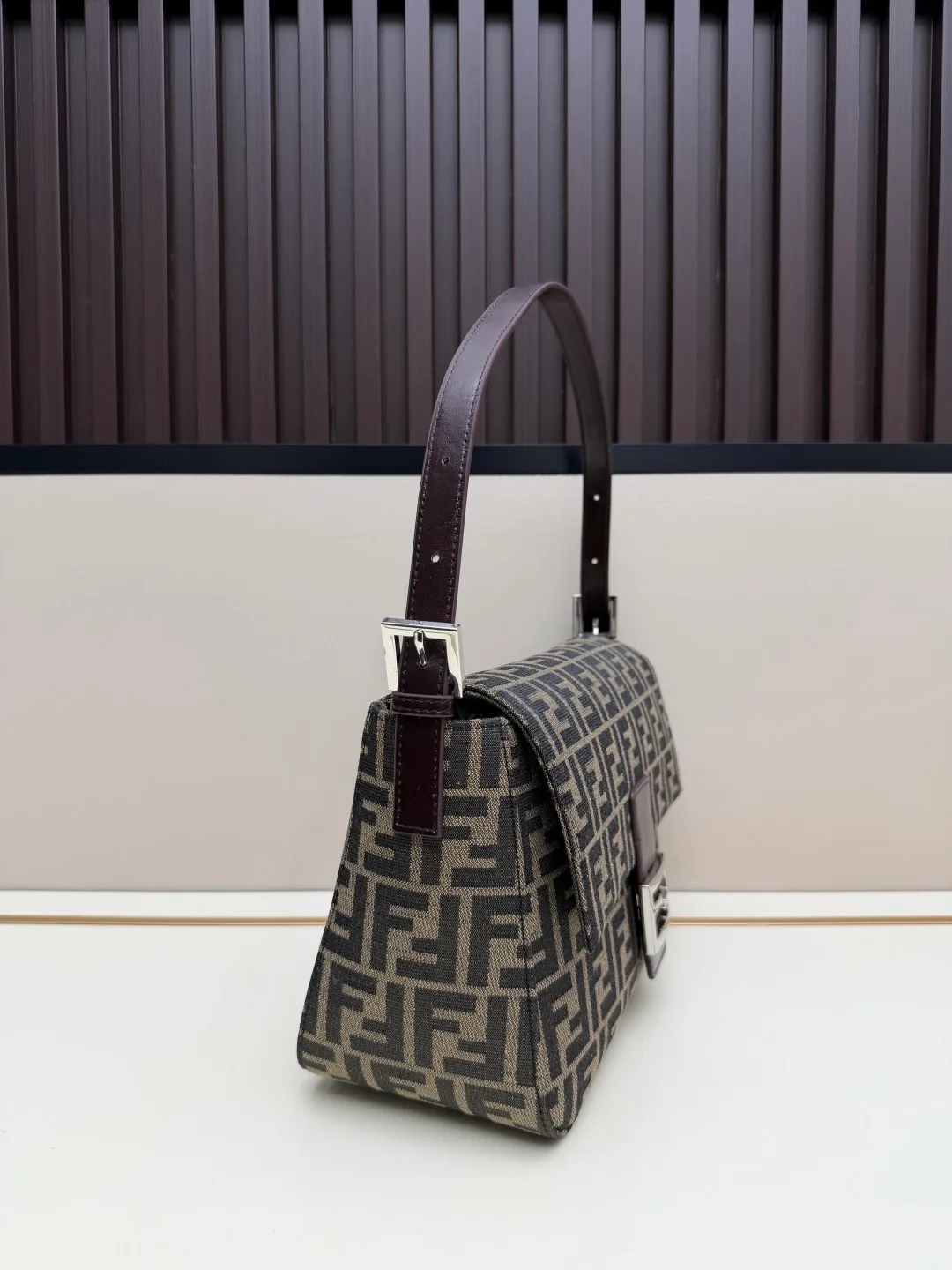 Fendi Baguette Cowhide Shoulder Bag in Beige · view 2