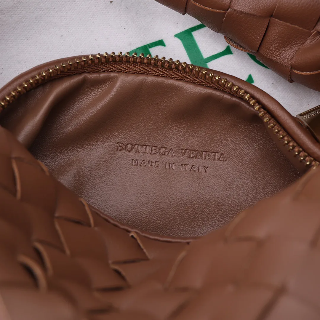 Bottega Veneta Sheepskin Woven Hobo Bag in Brown · view 8
