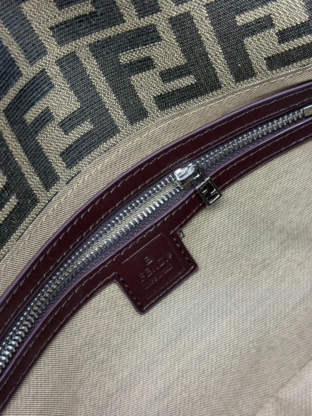 Fendi Baguette Cowhide Shoulder Bag in Beige · view 8