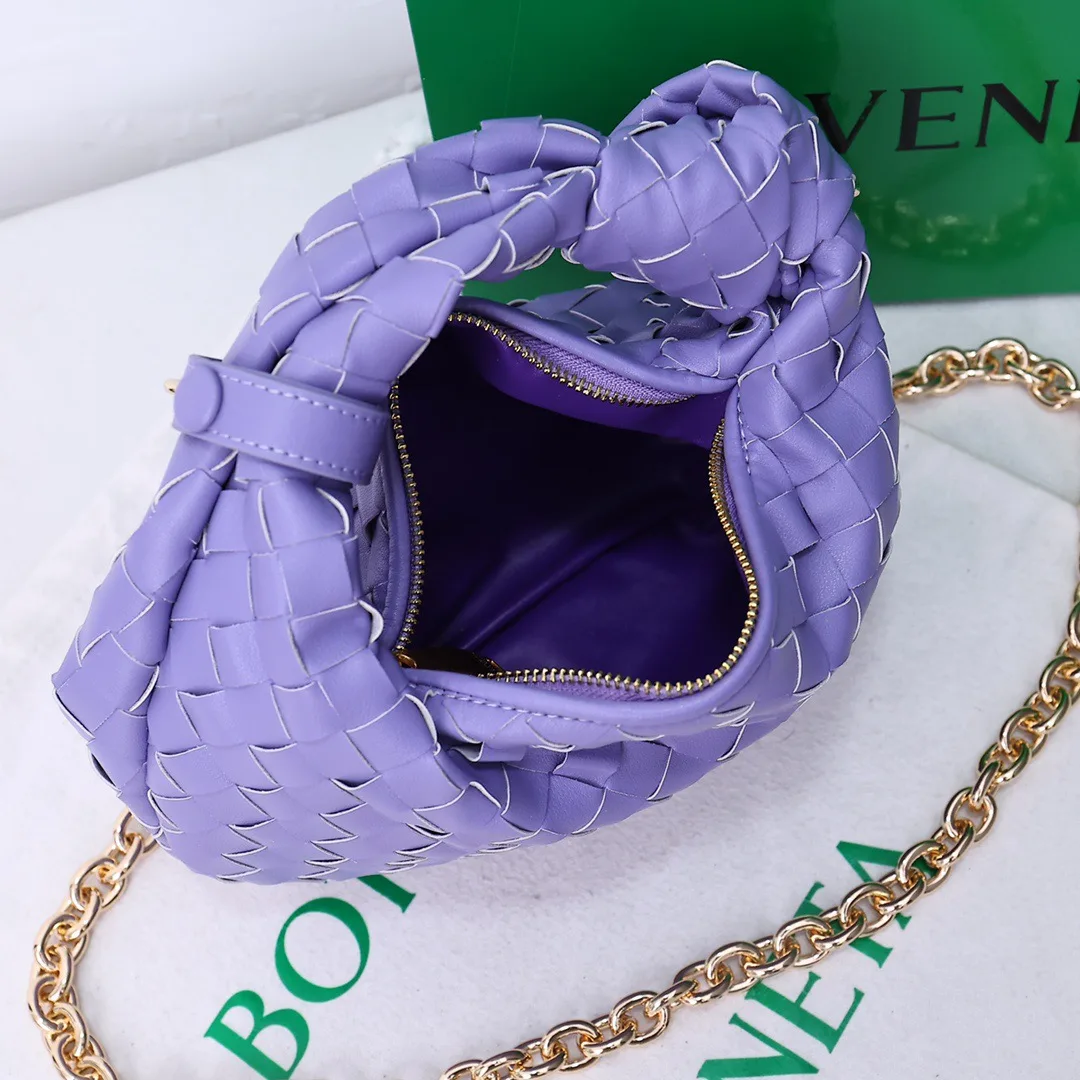 Bottega Veneta Woven Hobo Bag in Purple · view 6