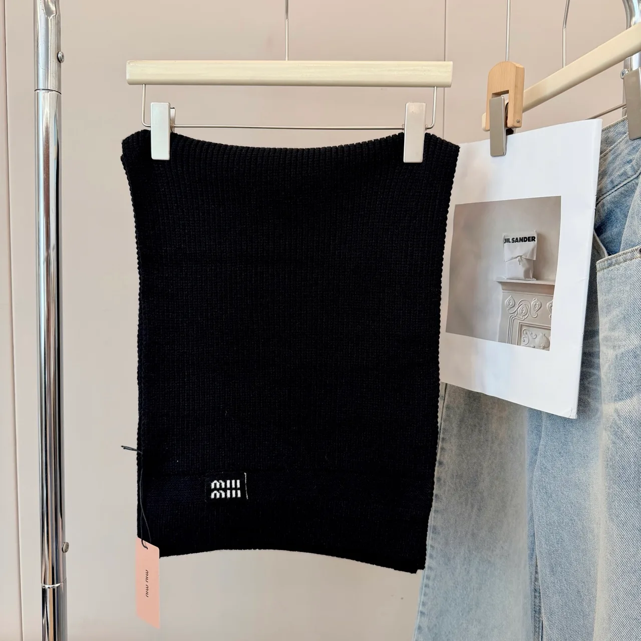 Miu Miu Ribbed Scarf in Black · view 6
