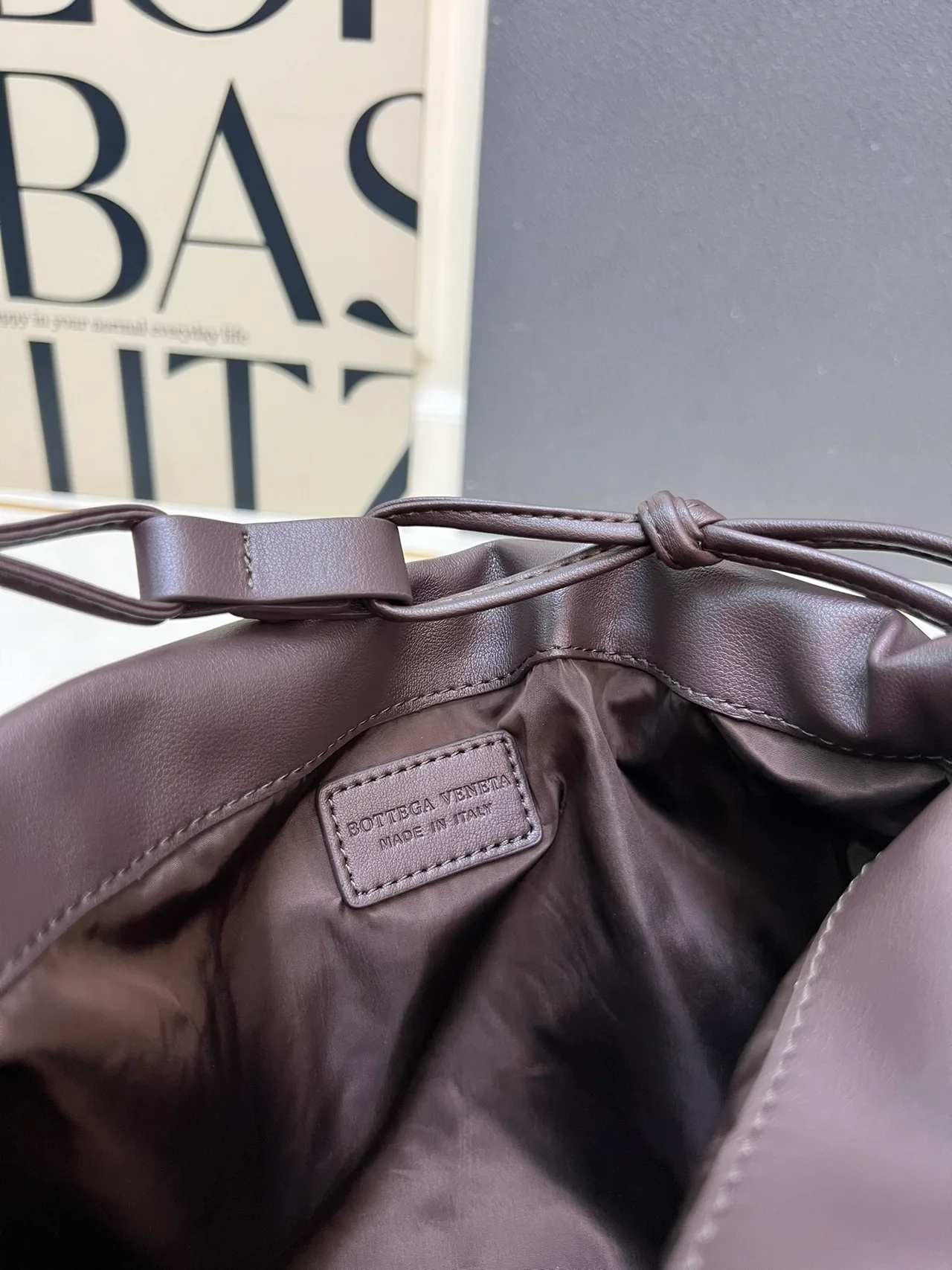 Bottega Veneta Smooth Woven Drawstring Pouch in Brown · view 8