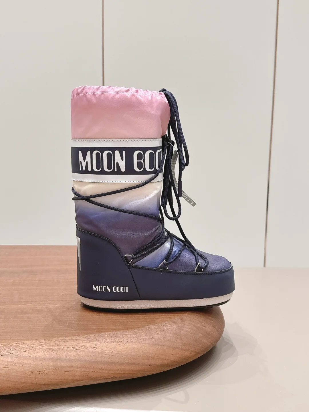 Moon Boot Gradient Snow Boots in Blue · view 5