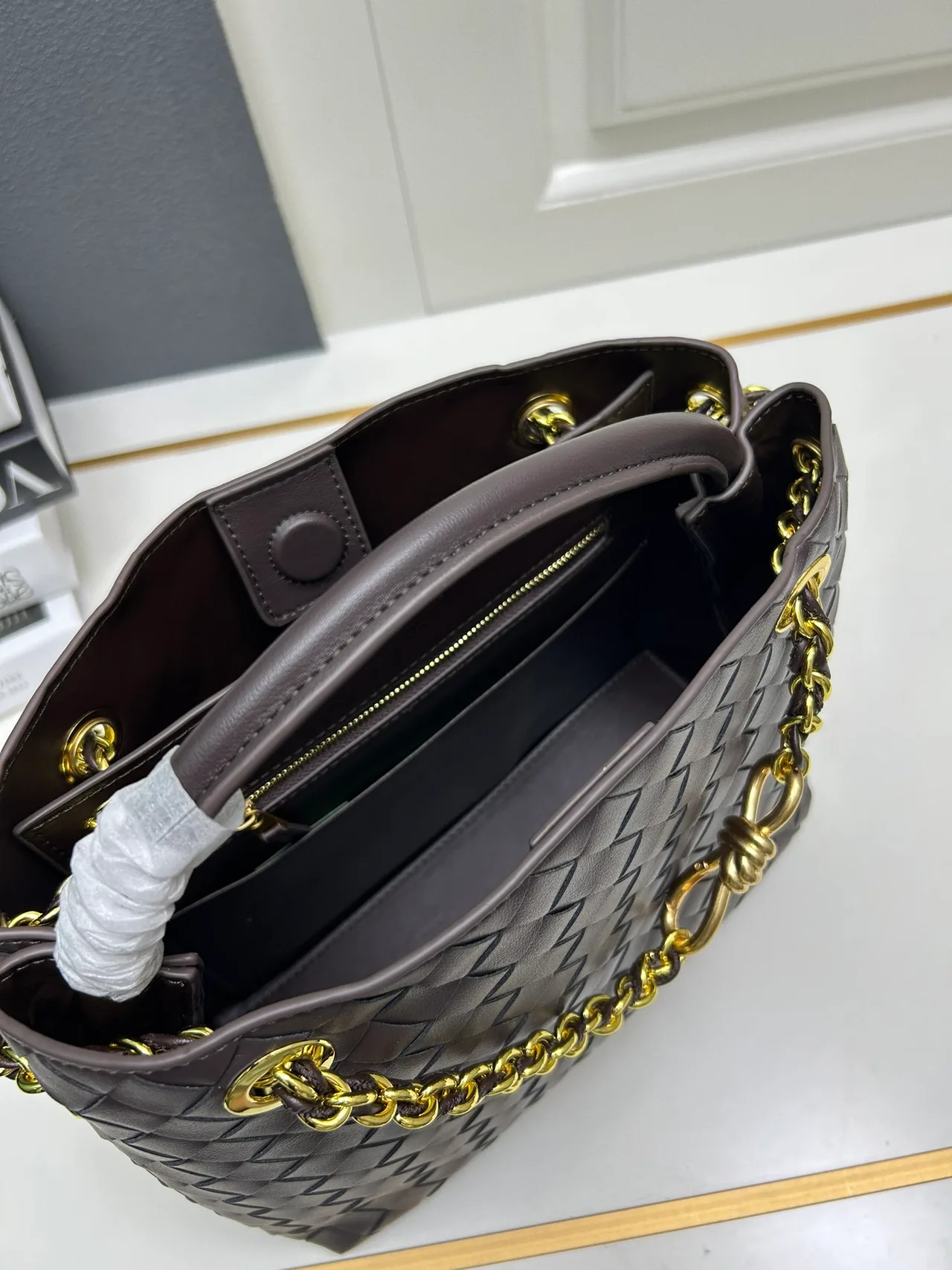 Bottega Veneta Woven Tote in Brown · view 8