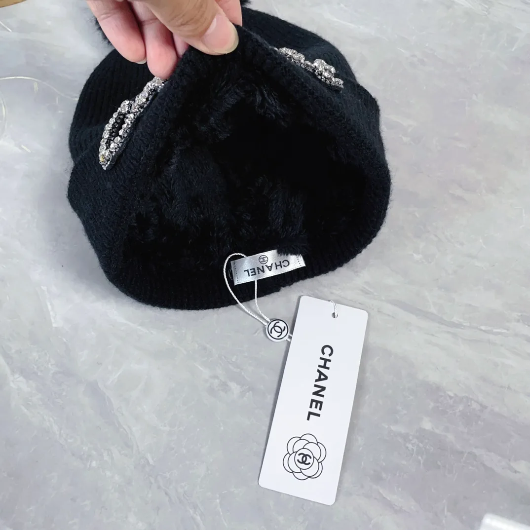 Chanel Wool Ribbed Embroidered Hat and Scarf Set in Black · view 8