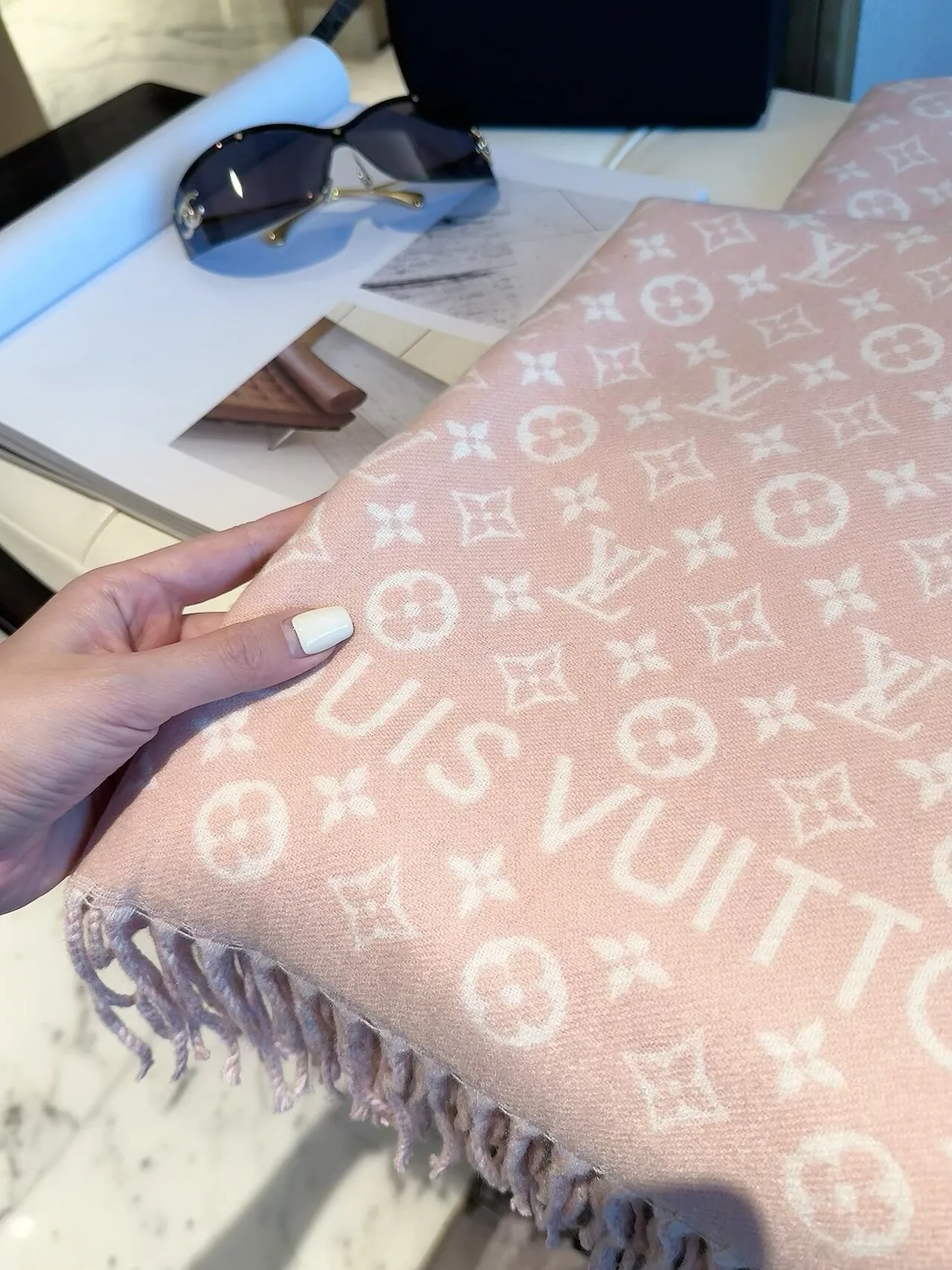 Louis Vuitton Fringed Monogram Scarf in Pink & Black · view 5
