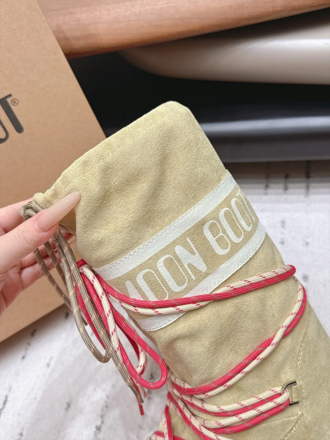 Moon Boot Round-Toe Snow Boots in Beige · view 8