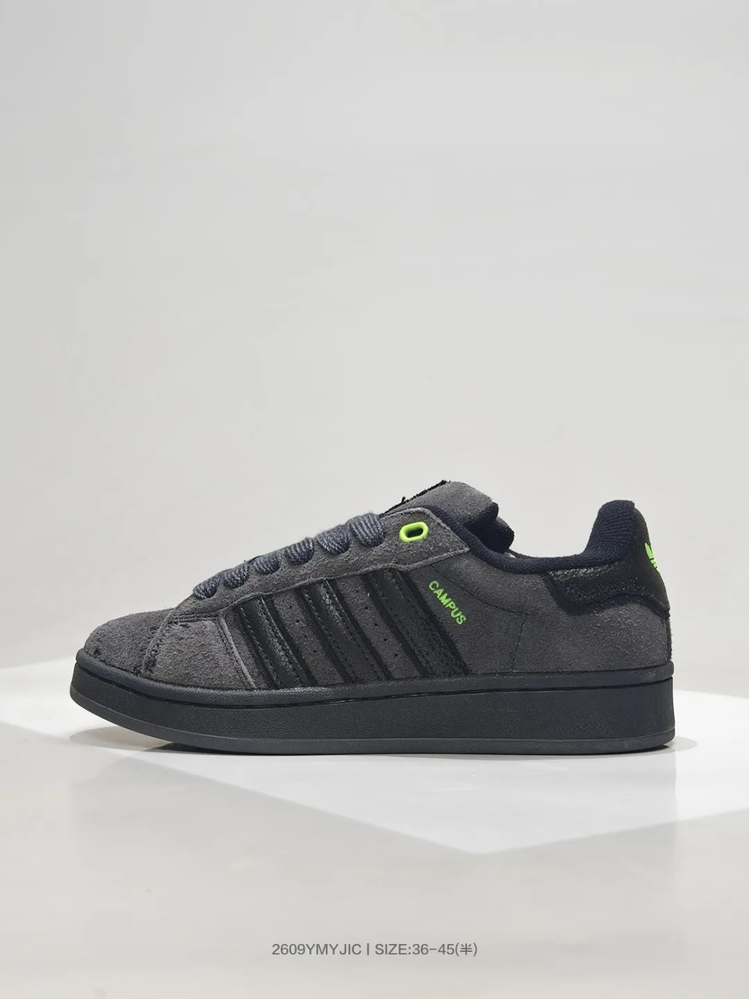 Adidas Campus sneakers in White & Grey & Cream & Black & Pink · view 4