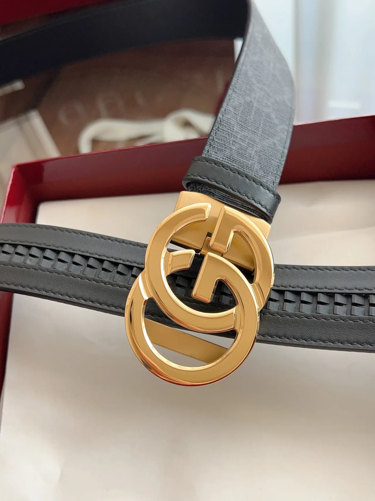 Gucci Cowhide Woven GG Automatic Belt in Grey · view 5