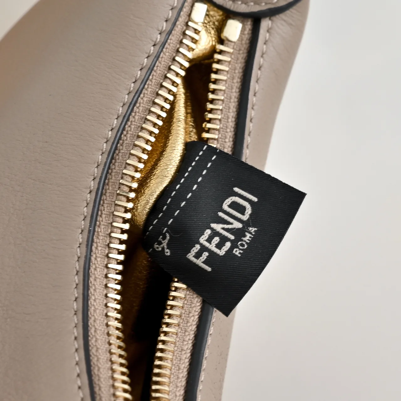 Fendi Hobo Bag in Grey · view 8