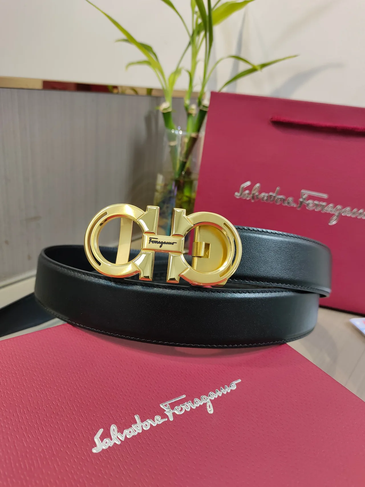 Ferragamo Calfskin Glossy Belt in Black · view 1