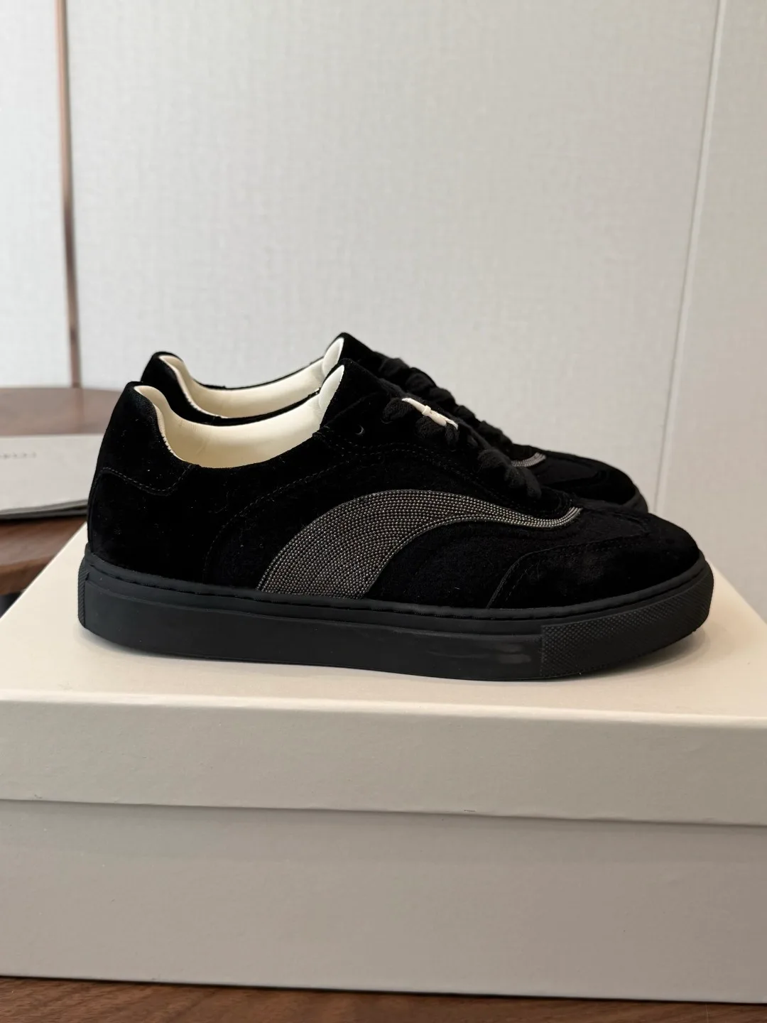 Brunello Cucinelli Cowhide Suede Lined Sneakers in Black · view 4