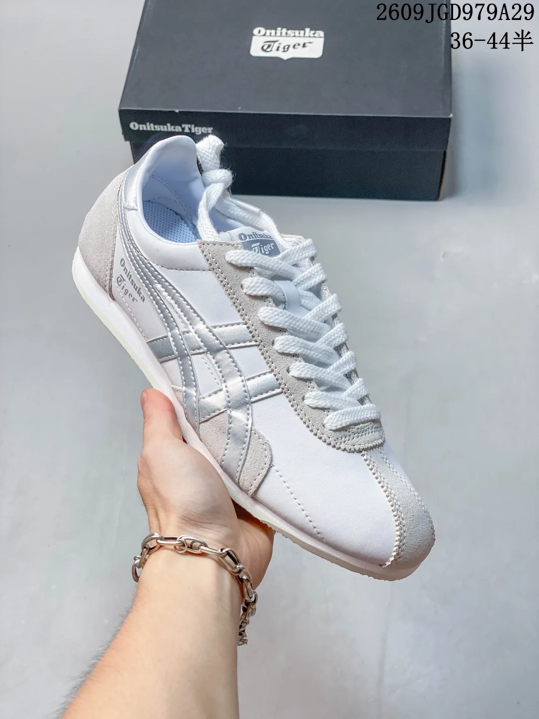 Onitsuka Tiger Striped Low-Top Sneakers in White & Blue & Green · view 8