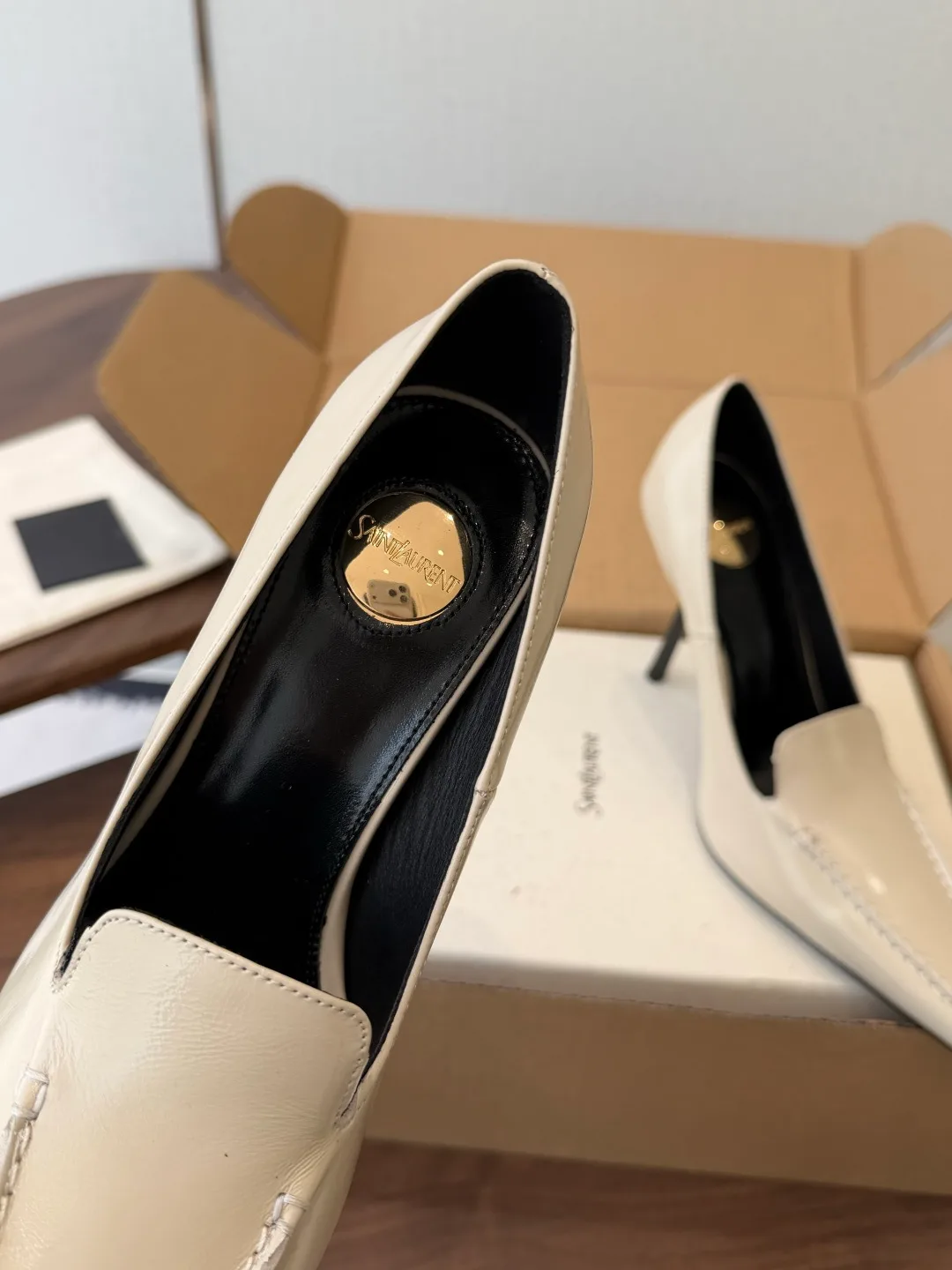 Saint Laurent Cowhide Smooth Pointed-Toe Pumps in Cream · view 7