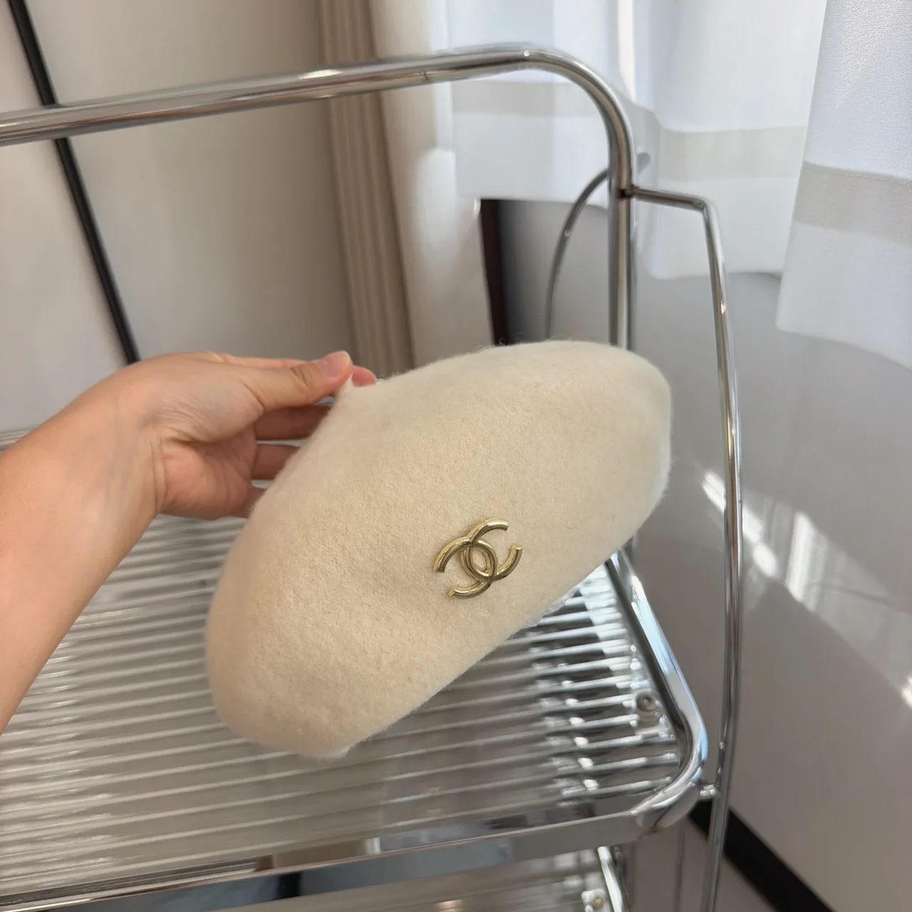 Chanel CC Beret in Grey & Cream & Black · view 5