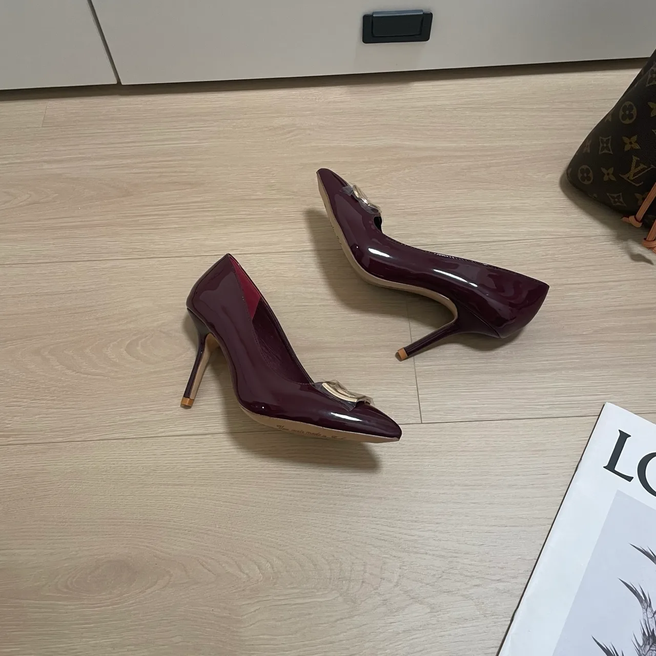 Dolce & Gabbana Sheepskin Patent Leather Pointed Heel Pumps in Burgundy · view 6