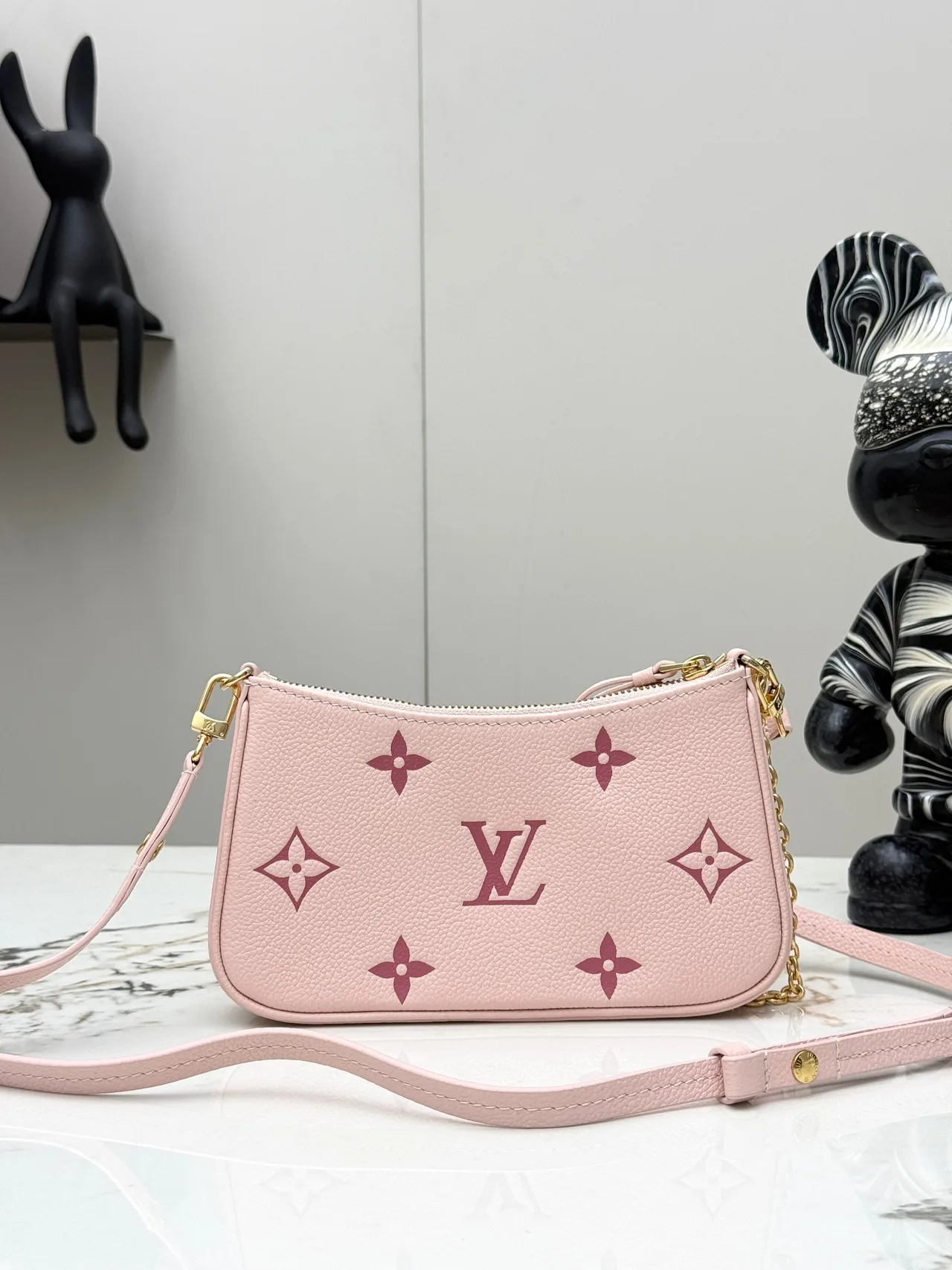 Louis Vuitton Leather Monogram Crossbody Bag in Pink · view 3