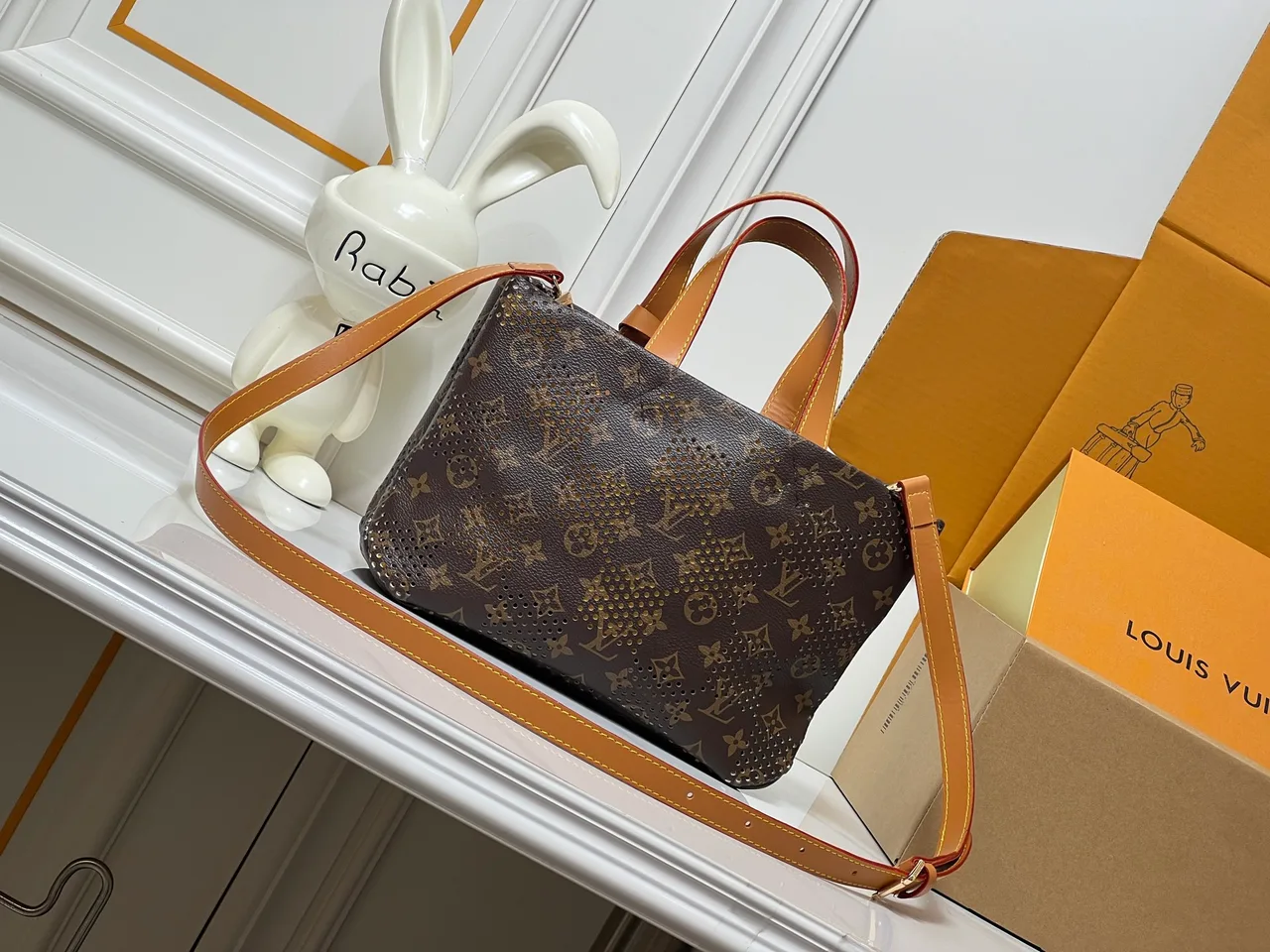 Louis Vuitton Cowhide Monogram Tote in Brown · view 4