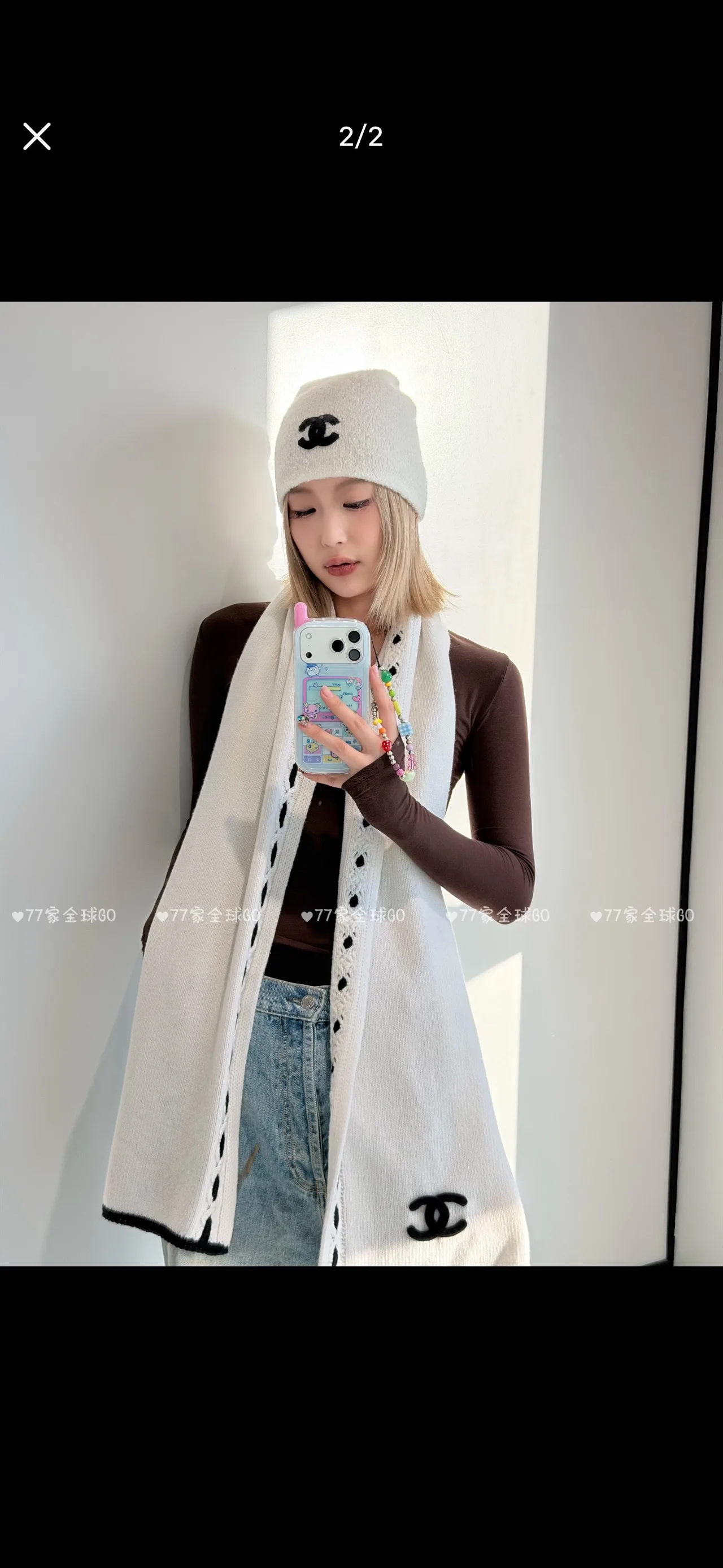 Chanel CC knit beanie in White & Black · view 4