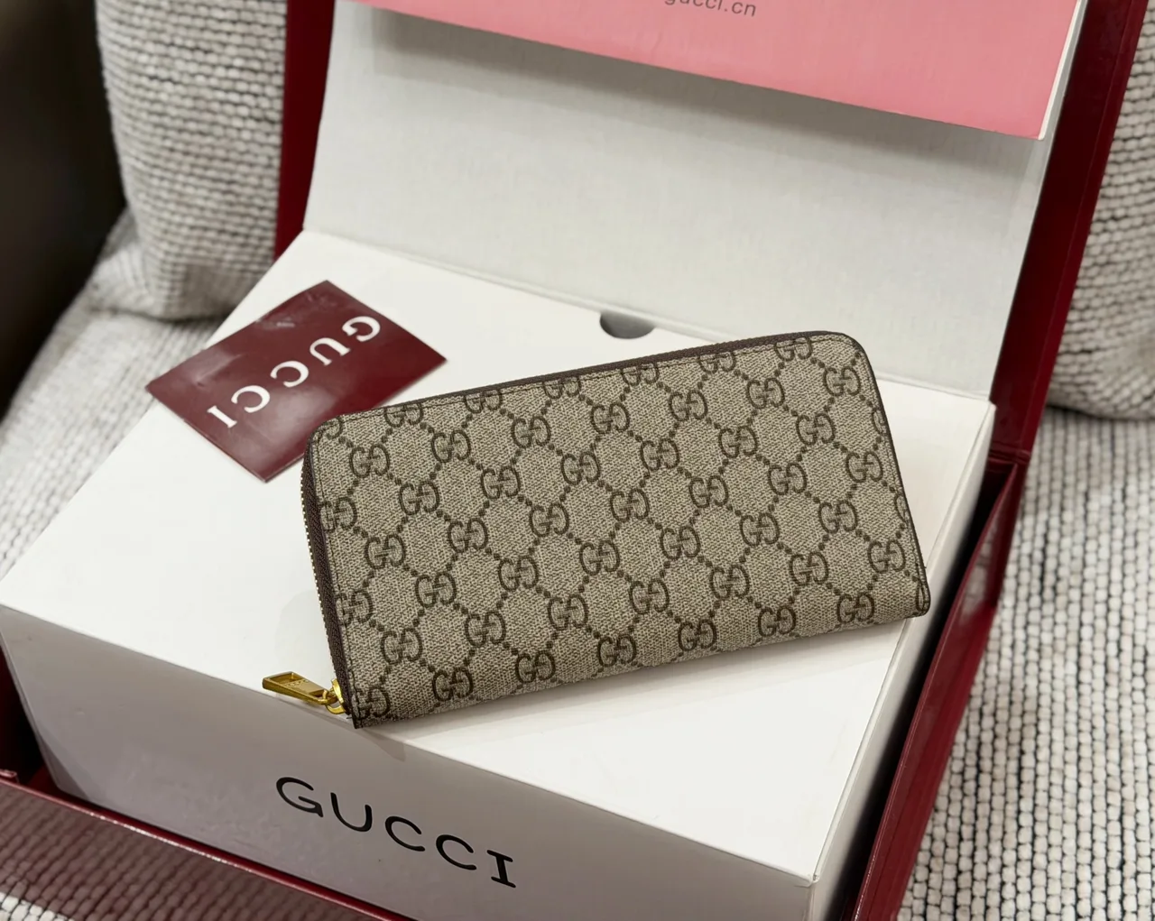 Gucci Zip-Around Wallet in Grey & Beige & Brown & Black · view 8