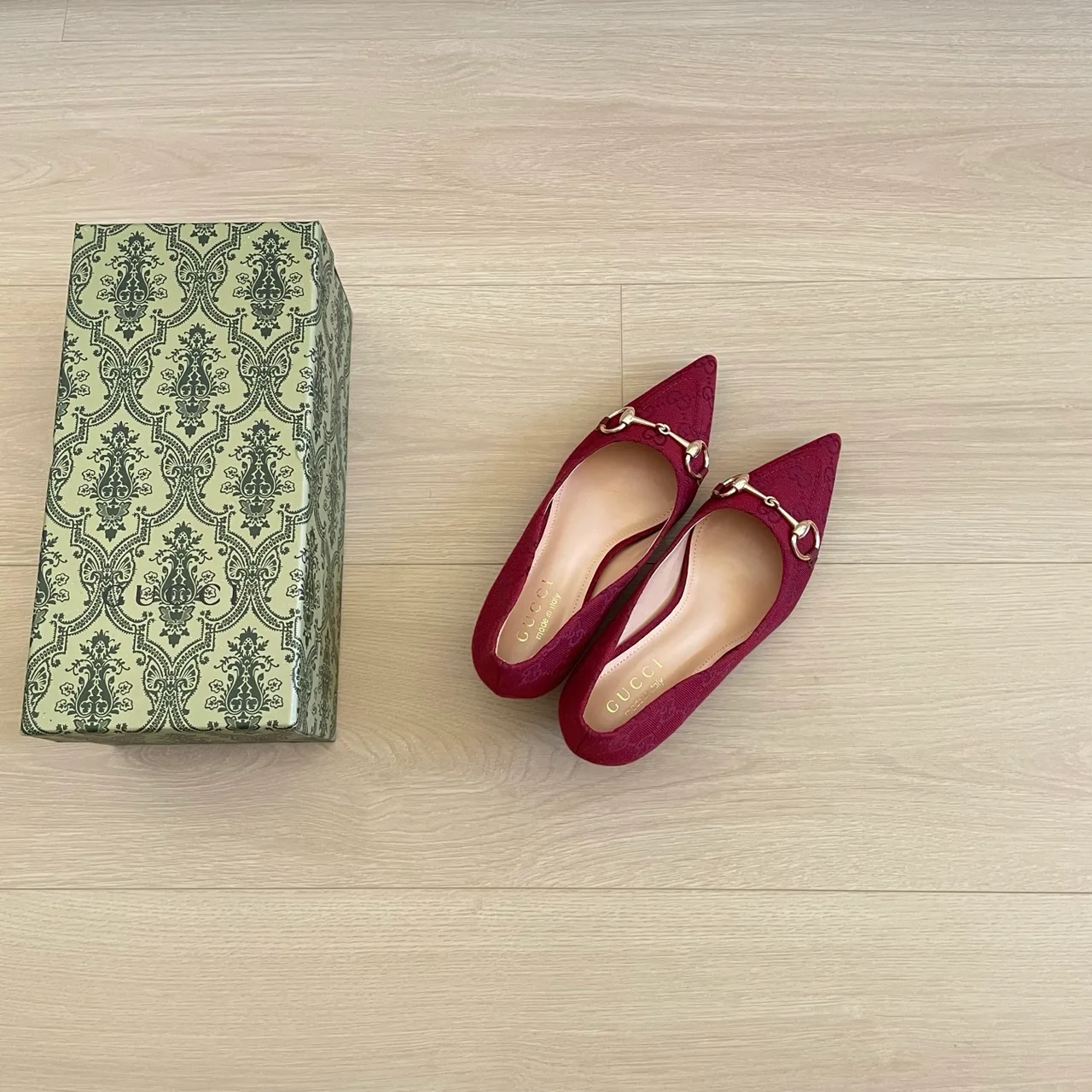 Gucci Canvas Smooth Pointed-Toe Horsebit Kitten Heel Pumps in Burgundy · view 5