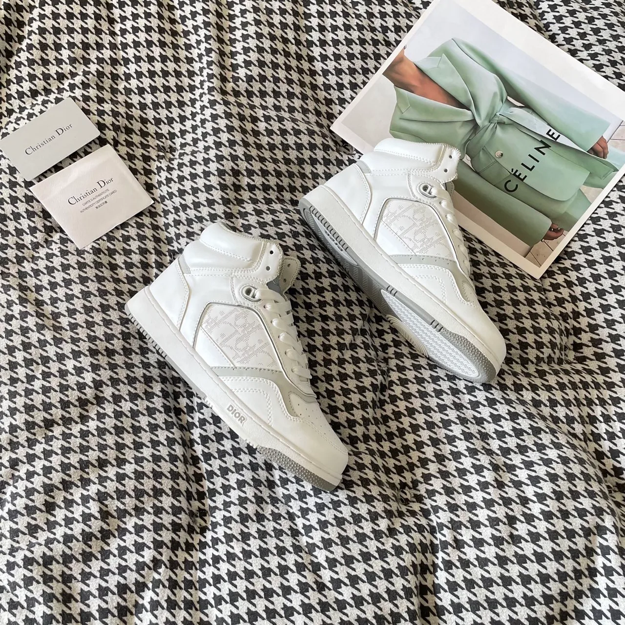 Dior B27 High-Top Sneakers in White · view 5