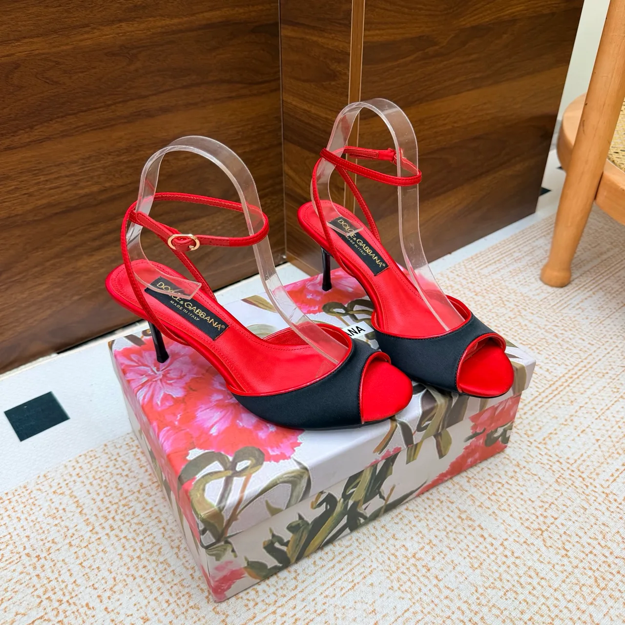 Dolce & Gabbana Heeled Sandals in Red · view 4