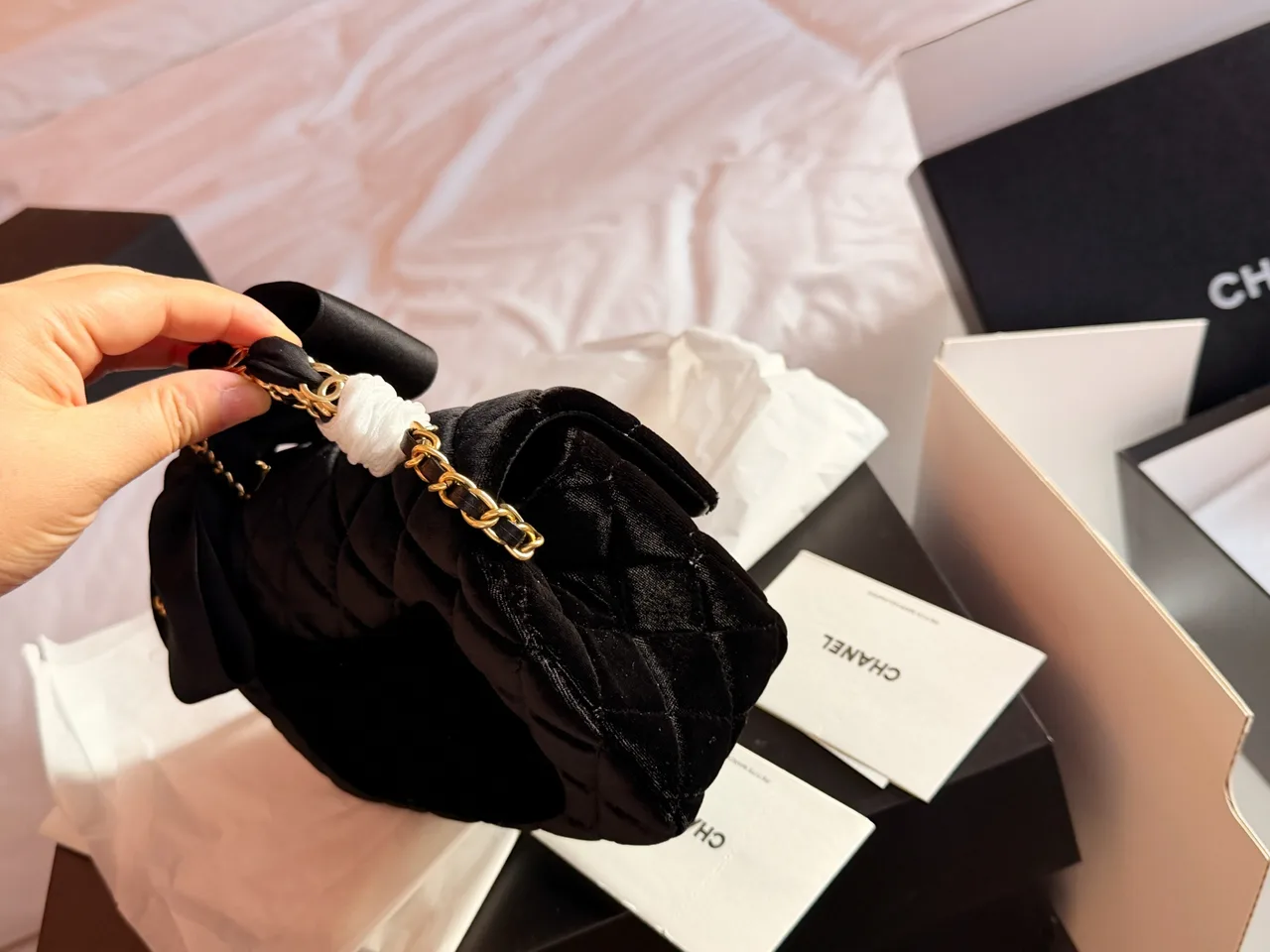 Chanel Quilted Glossy Clutch in Black · view 6