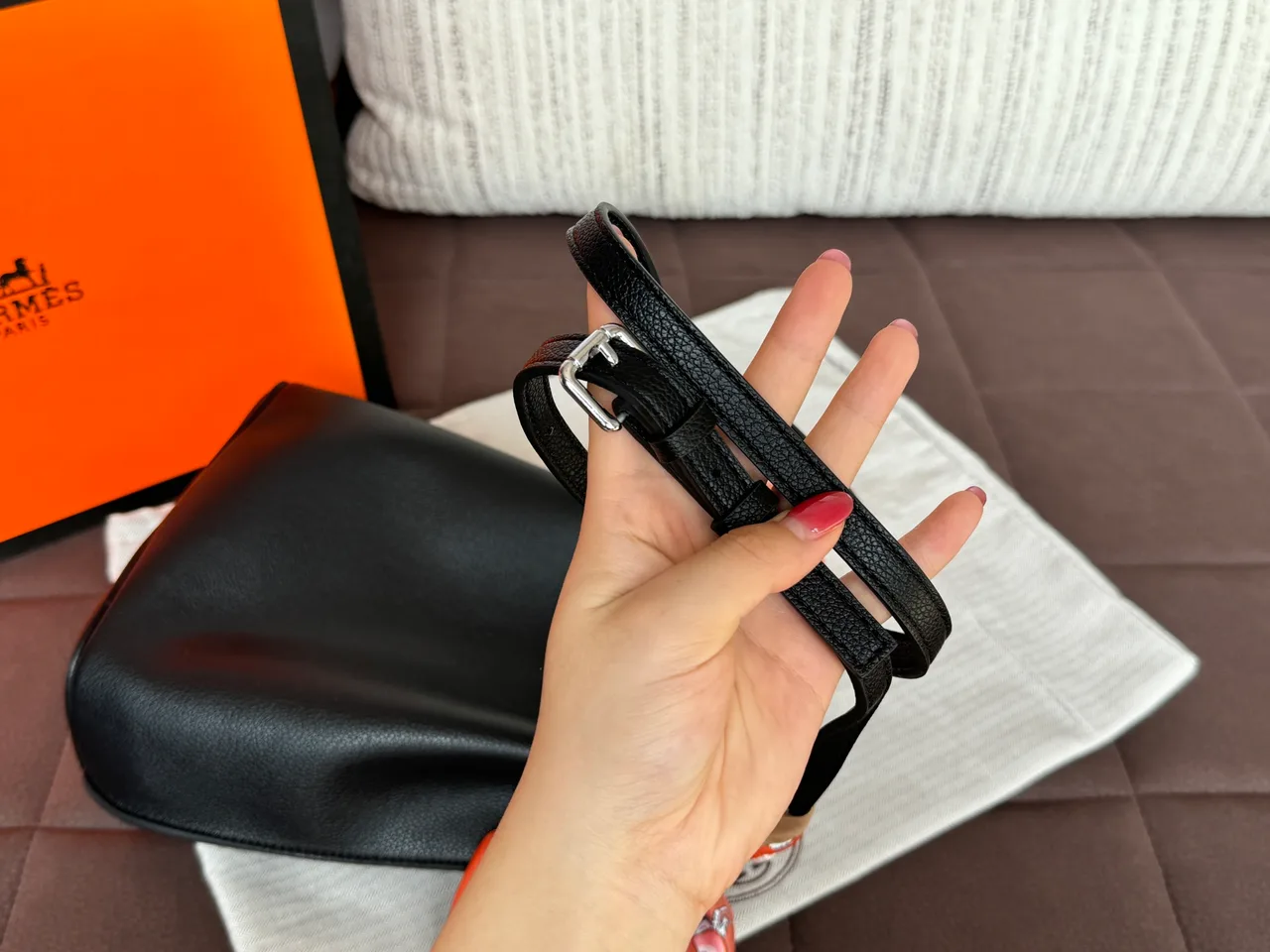 Hermes Glossy Phone Pouch in Black · view 5