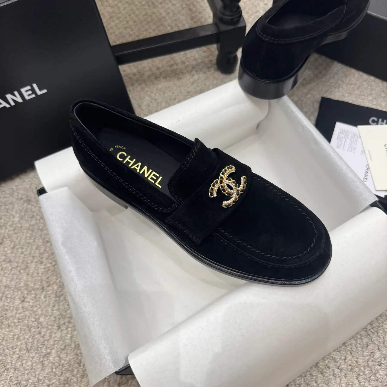 Chanel Cowhide Glossy Loafers in Black · view 5