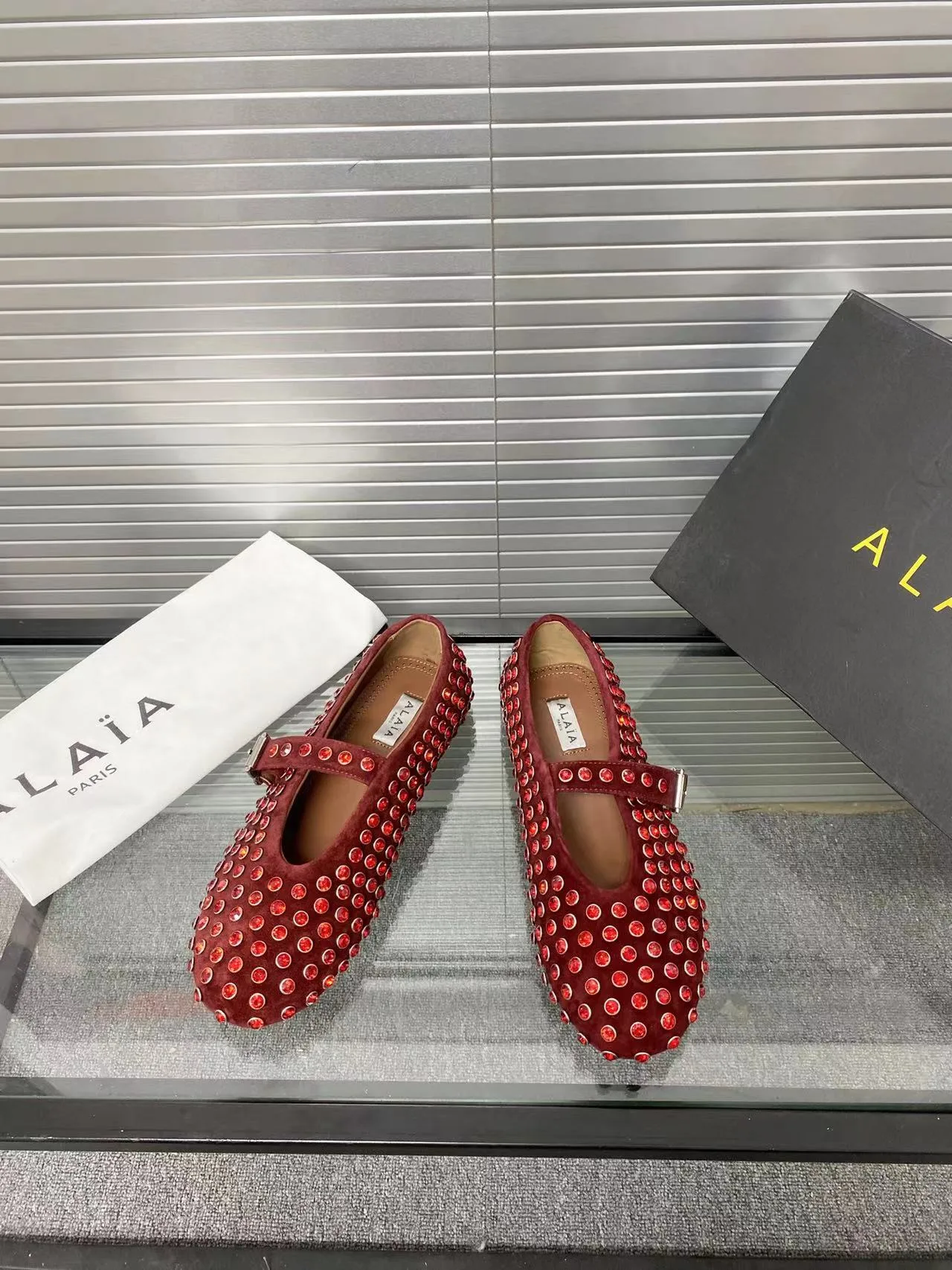 Alaia Cowhide Sheepskin Glossy Round-Toe Ballet Flats in Burgundy · view 3