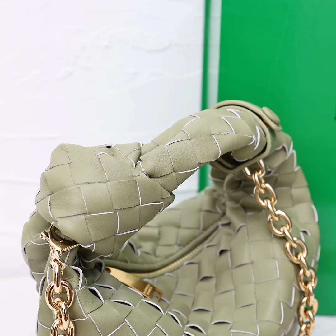 Bottega Veneta Woven Hobo Bag in Green · view 6