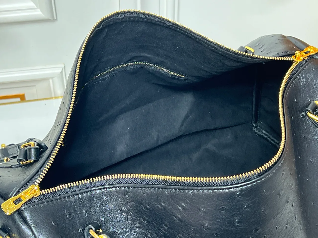 Louis Vuitton Cowhide Canvas Express Travel bag with pictured pouch in Black · view 7