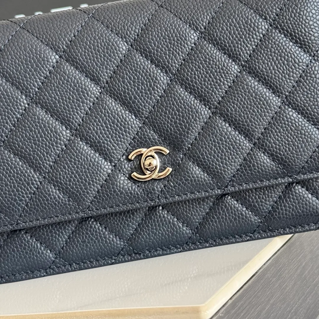 Chanel Calfskin Quilted Clutch in Black · view 6