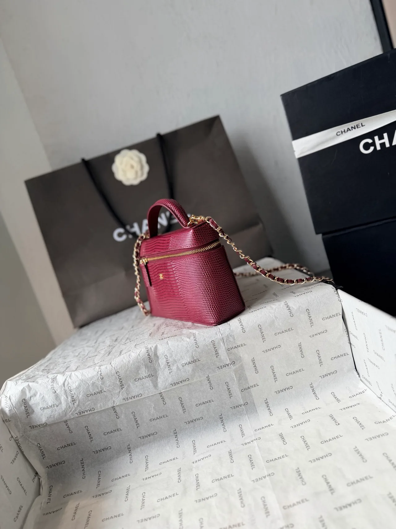 Chanel Cowhide Box Shoulder Bag in Burgundy · view 3