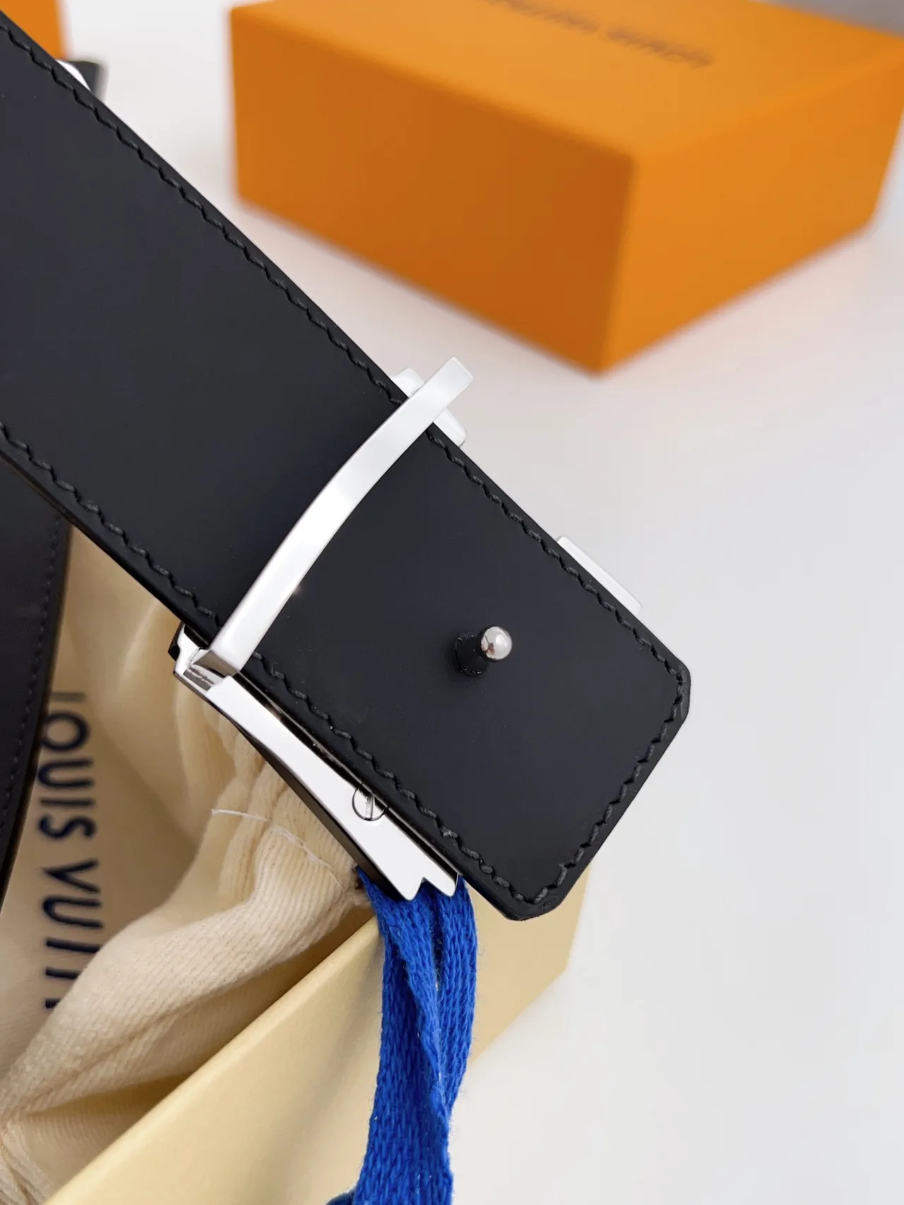 Louis Vuitton Calfskin Glossy Belt in Black · view 8