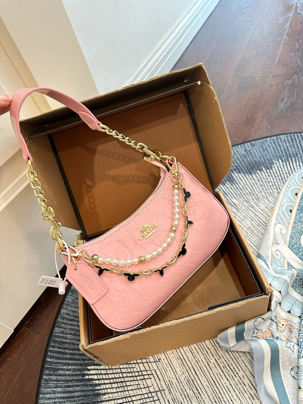 Coach Teri chain hobo in Beige & Burgundy & White & Yellow & Grey & Pink & Black · view 6