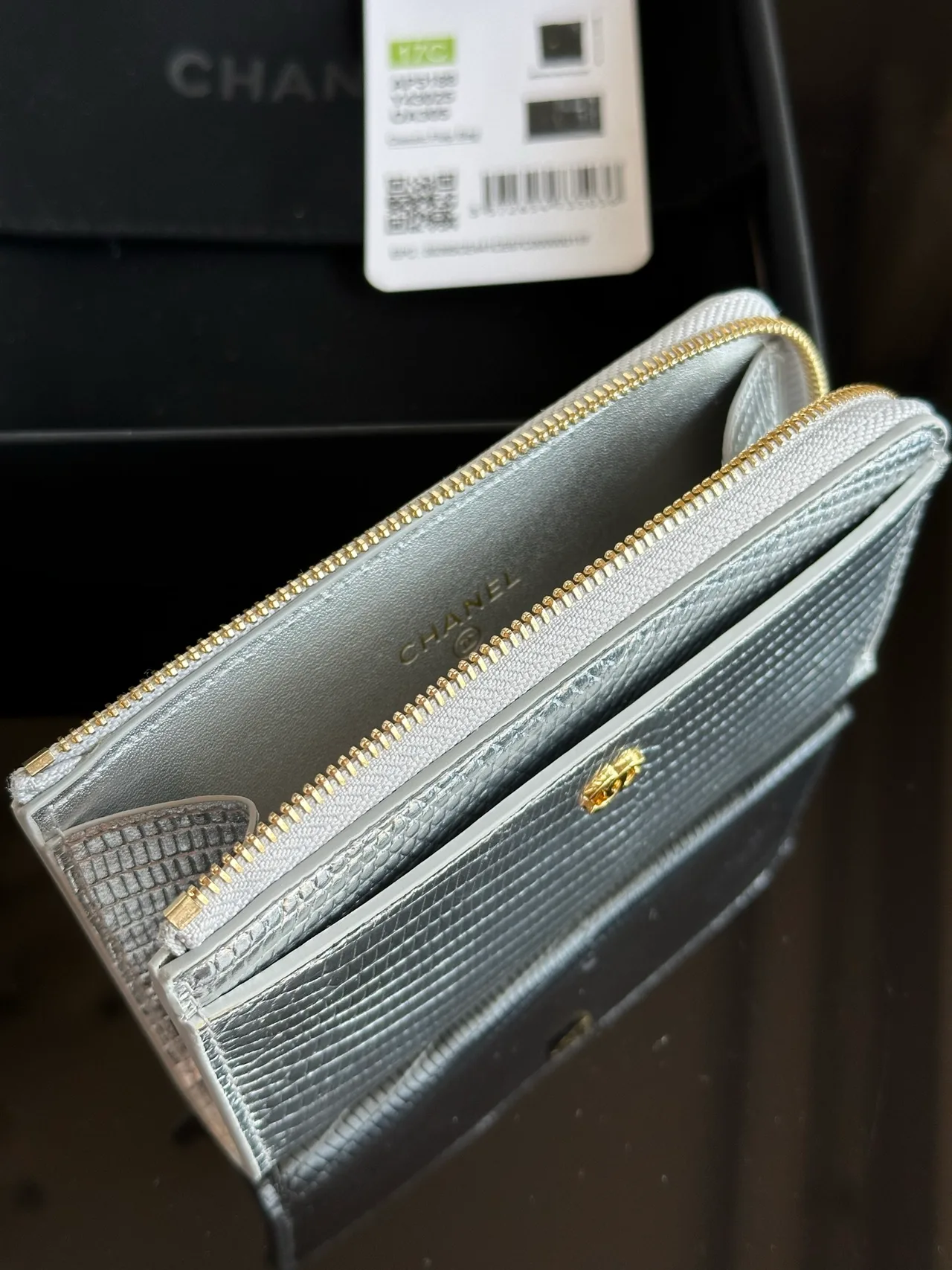 Chanel Smooth Wallet in Silver · view 8