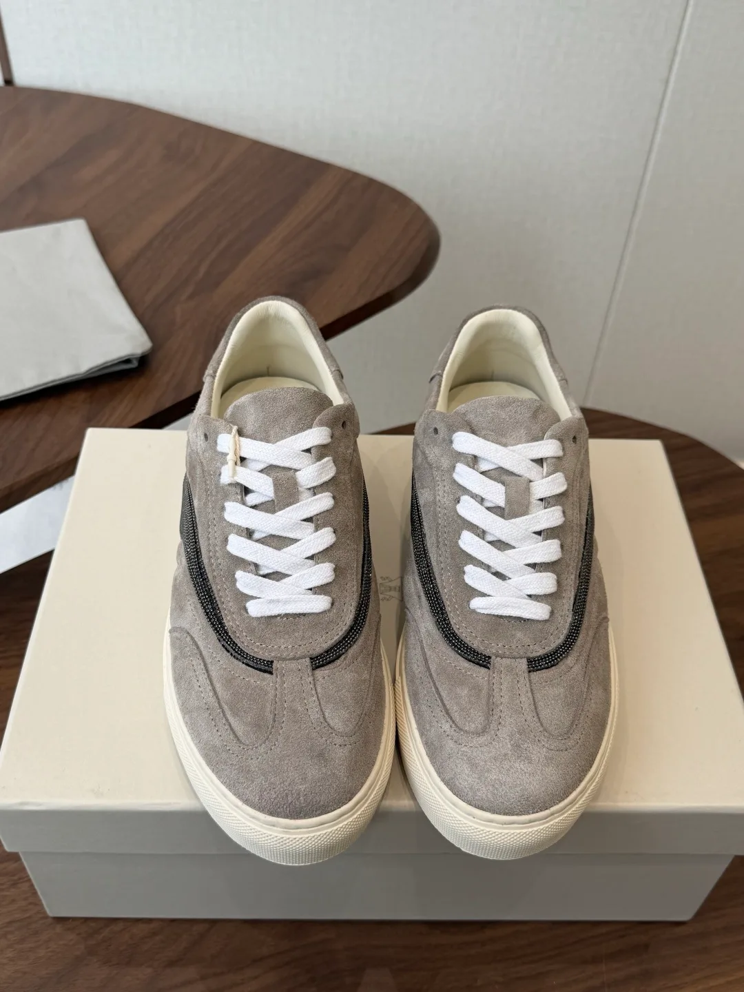 Gucci Cowhide Suede Sneakers in Grey · view 1