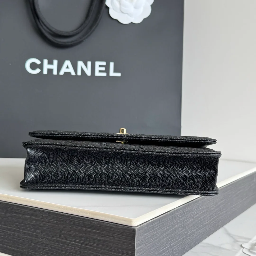 Chanel Calfskin Quilted Clutch in Black · view 5
